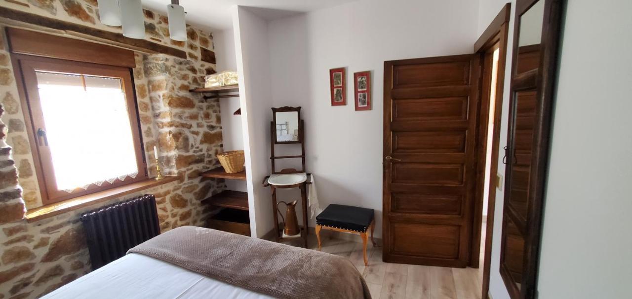 Casa Rural Carmen Luna Mallo de Luna ภายนอก รูปภาพ