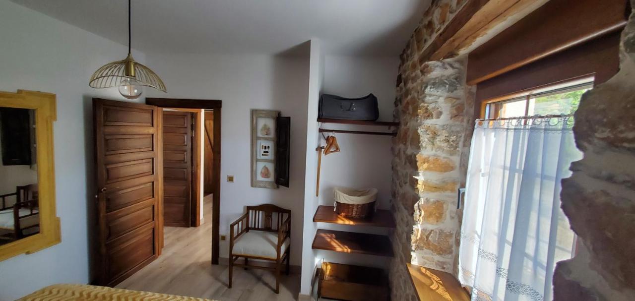 Casa Rural Carmen Luna Mallo de Luna ภายนอก รูปภาพ