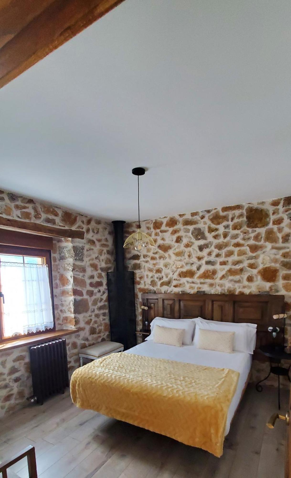 Casa Rural Carmen Luna Mallo de Luna ภายนอก รูปภาพ